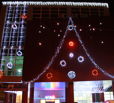 Brazi iluminați festiv, Turda